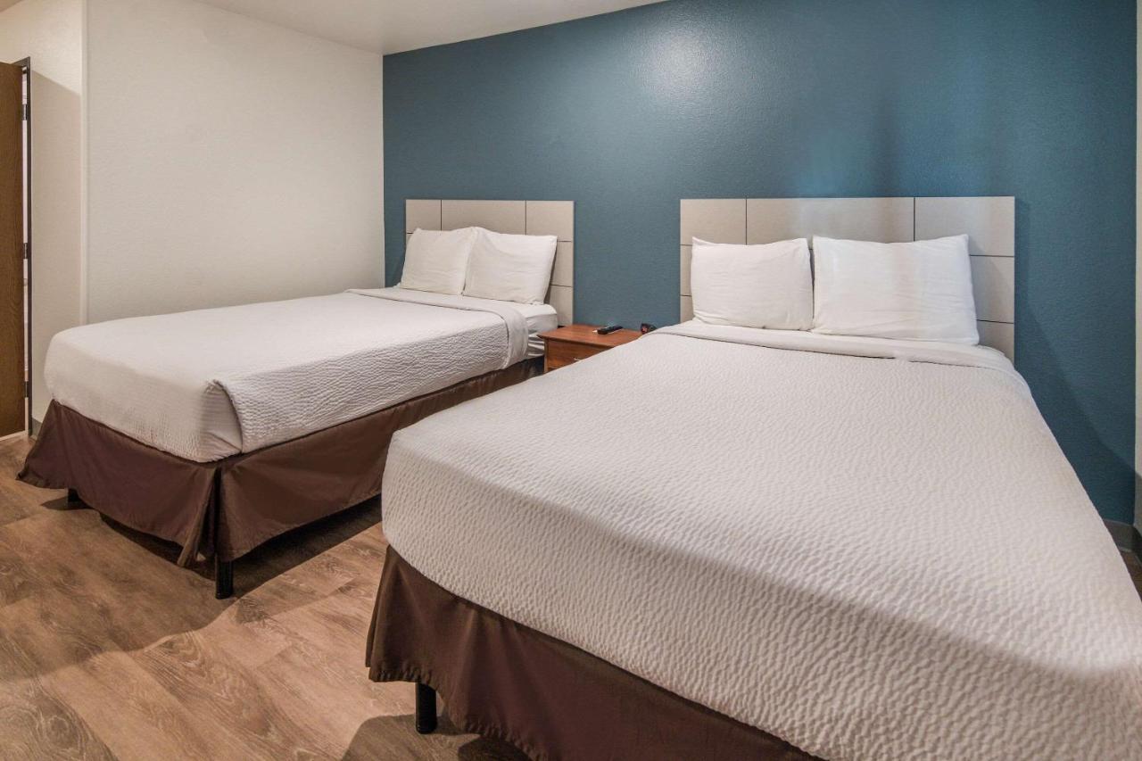 Woodspring Suites Denton Exterior photo