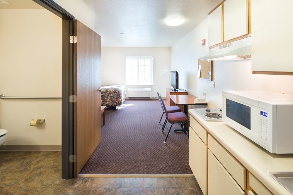 Woodspring Suites Denton Room photo