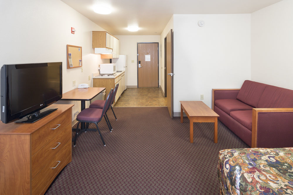 Woodspring Suites Denton Exterior photo